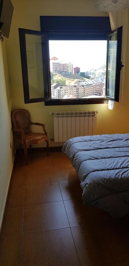 Hotel Alina Cangas De Narcea Δωμάτιο φωτογραφία