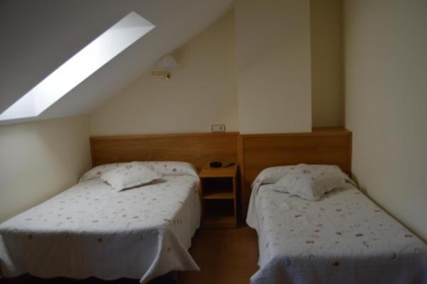 Hotel Alina Cangas De Narcea Εξωτερικό φωτογραφία